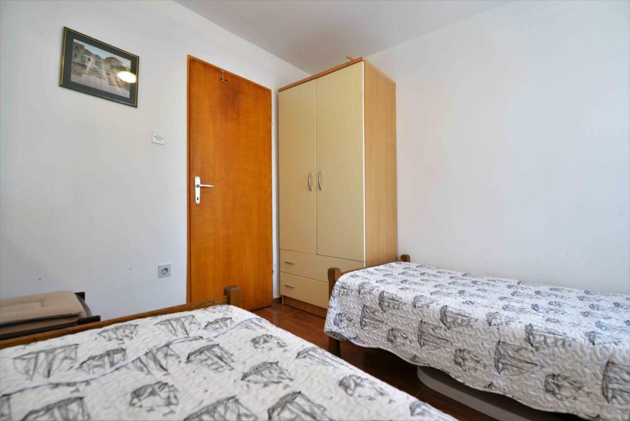 Apartment Miracle Муртер Екстериор снимка