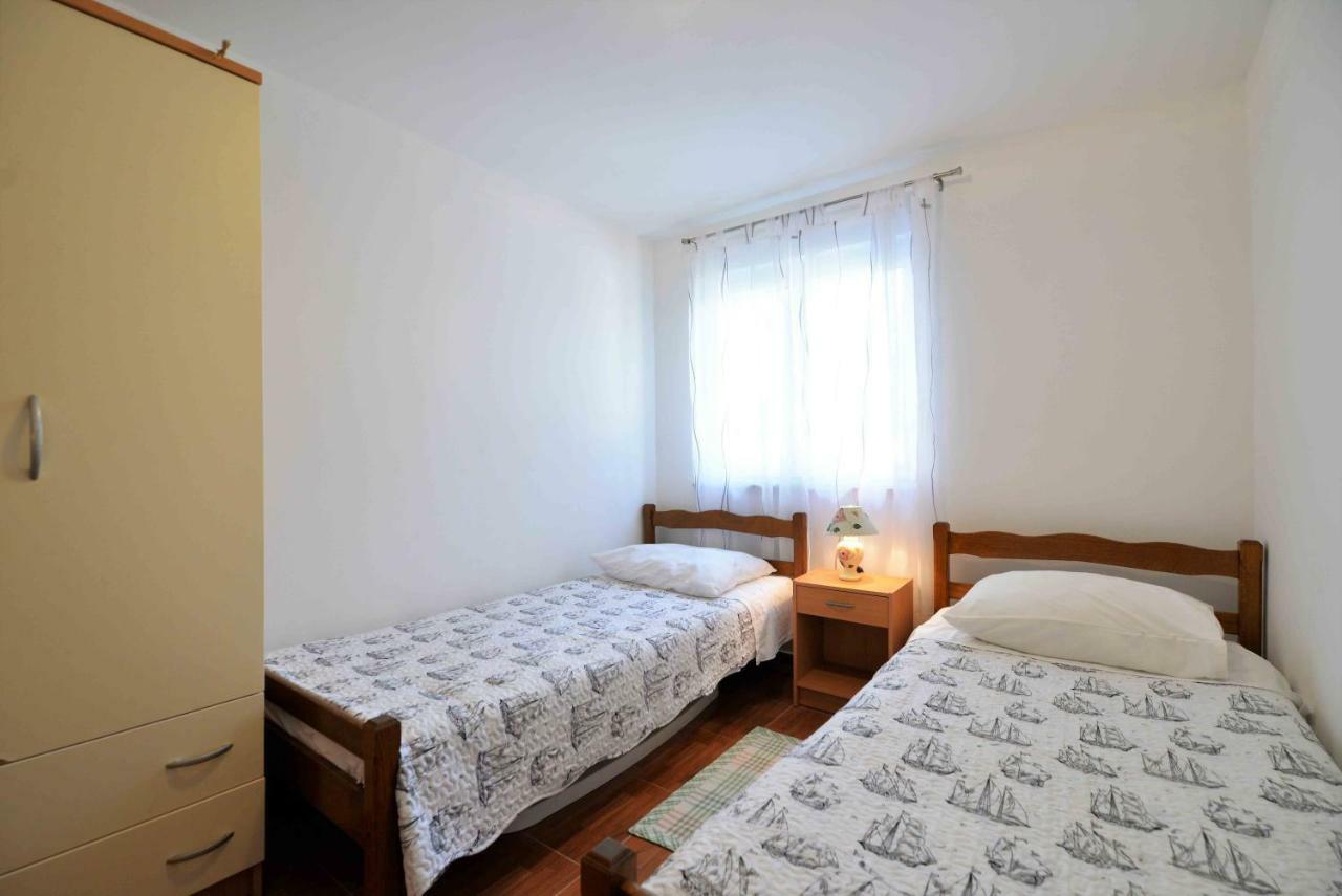 Apartment Miracle Муртер Екстериор снимка